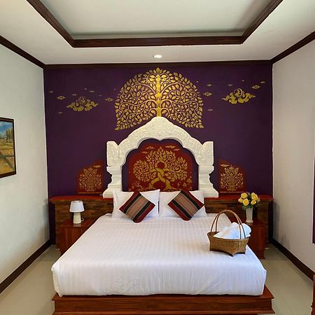 Phiphu Art And Gallery Boutique Sukhothai Exterior photo