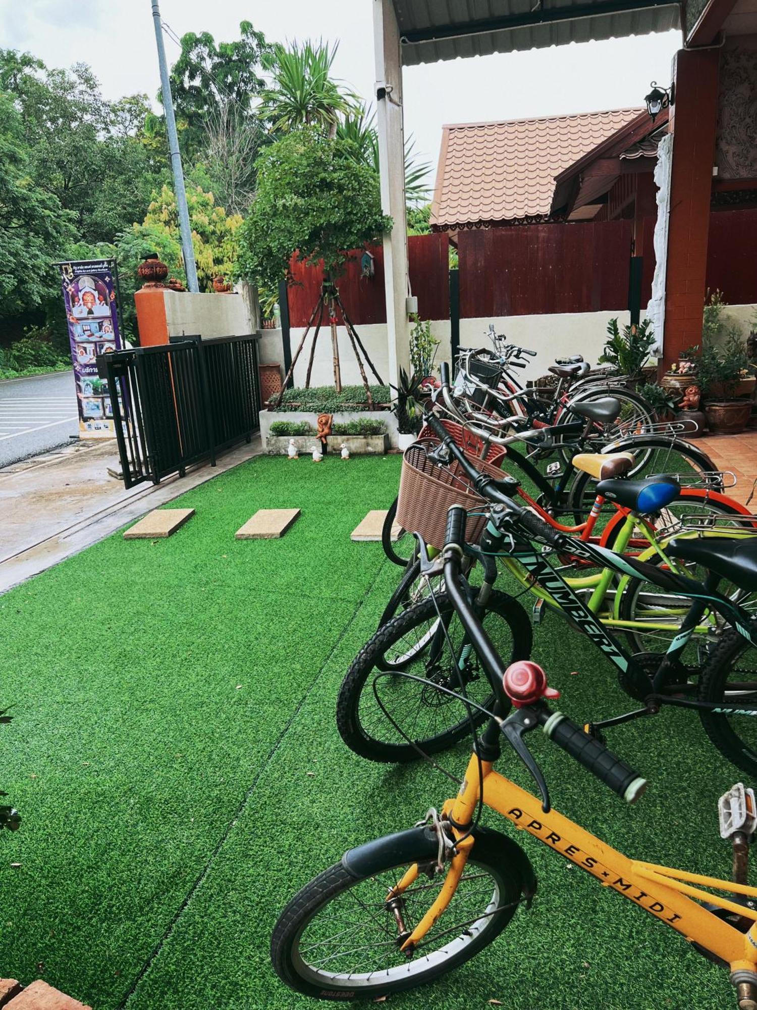 Phiphu Art And Gallery Boutique Sukhothai Exterior photo
